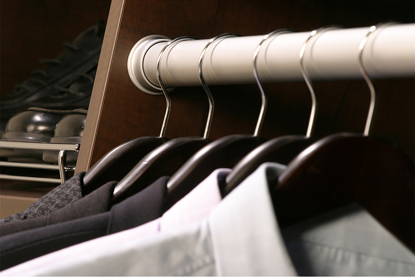 6 Tips On How to Store Winter Clothes