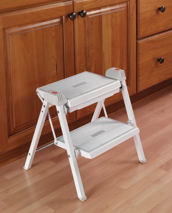 step-stool-white-hafele-advance-design